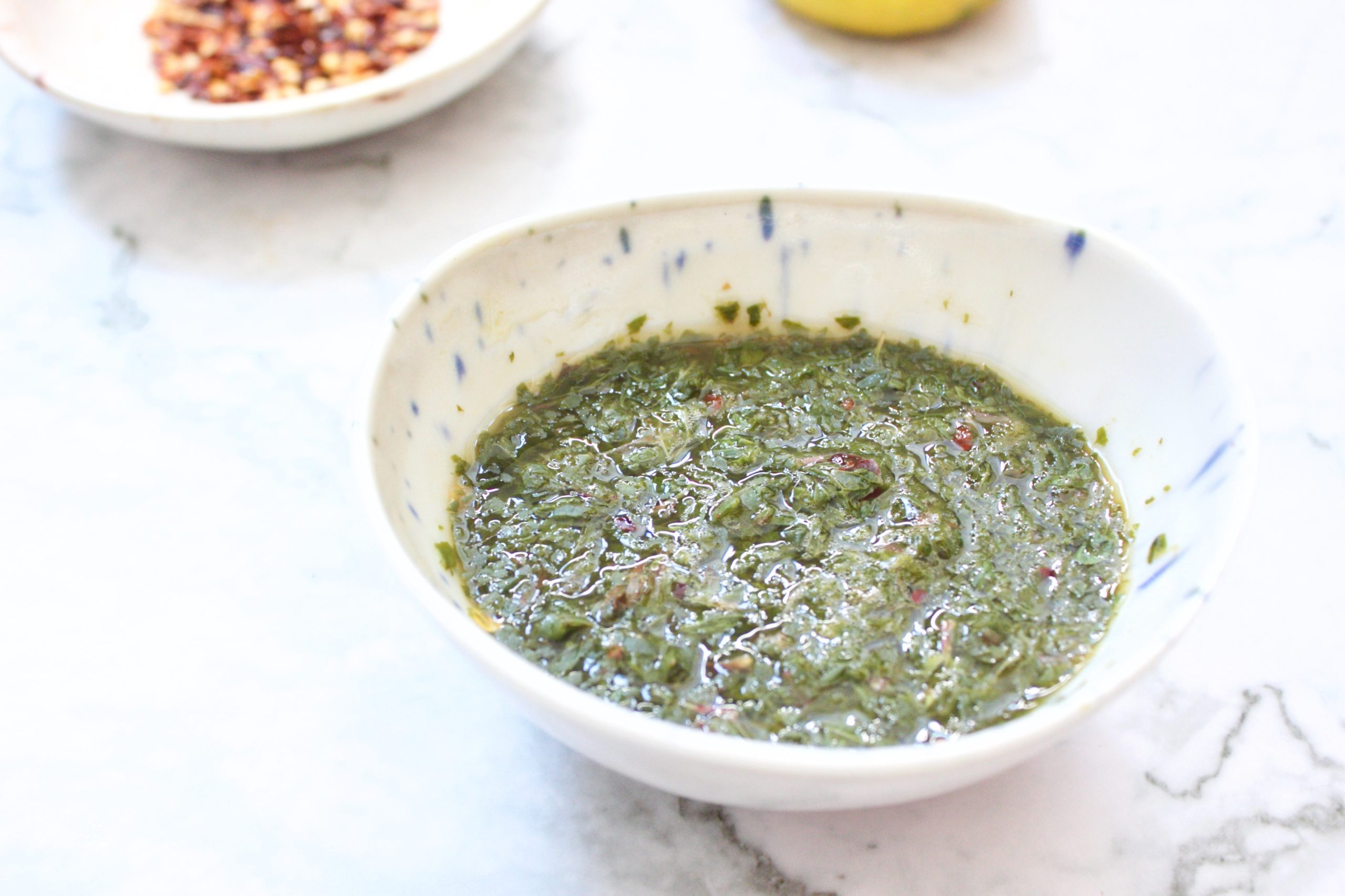 Podine ki chutney (mint chutney) in a bowl
