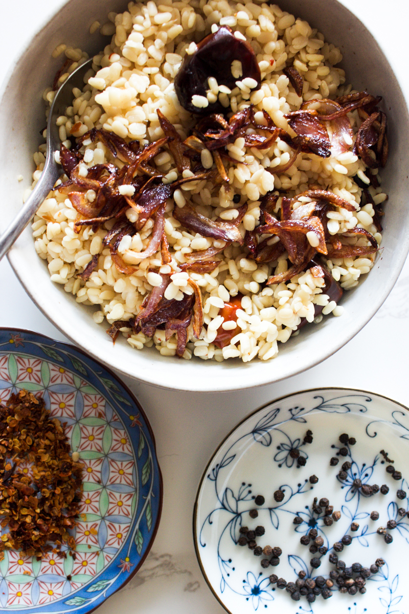 Maash ki daal with chili flakes and peppercorns